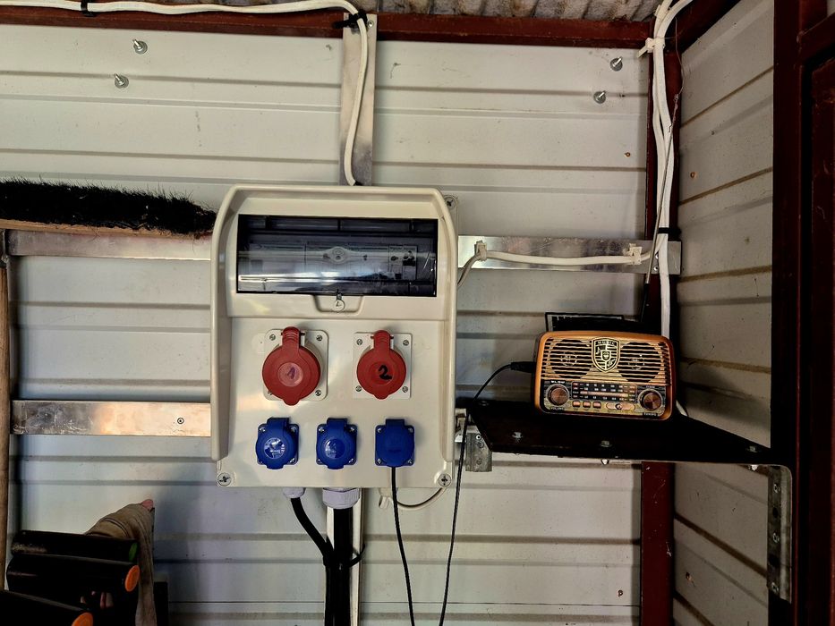 Dzialka Budowlana/uzbrojona/pozwolenie na budowe