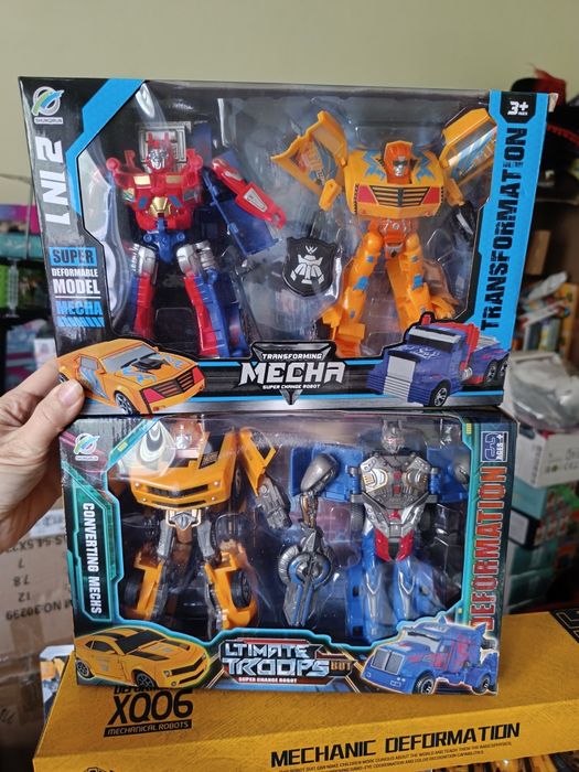 Трансформер Бамблбі Бамблби Оптимус Прайм робот машина машинка