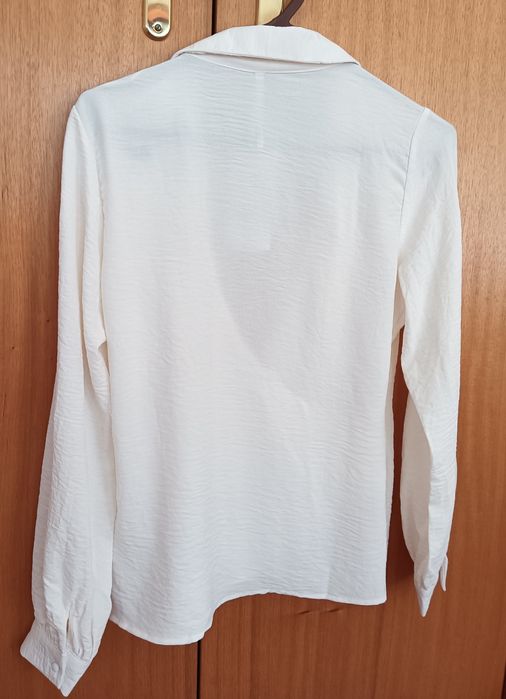Vendo blusa nova da Tiffosi e top marca Trucco