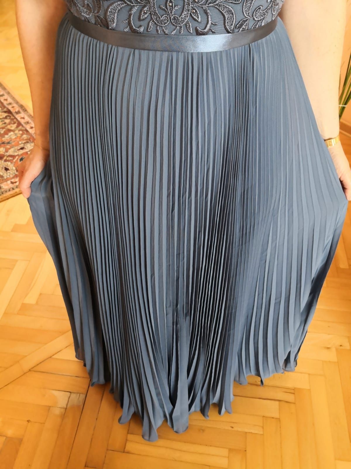 Sukienka suknia wieczorowa Peek&Cloppenburg
