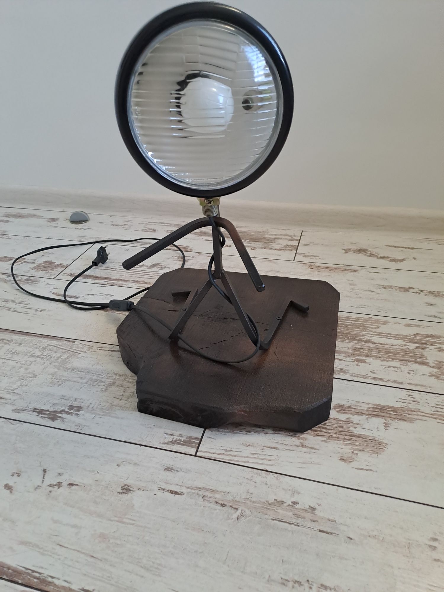 Lampa loft reflektor