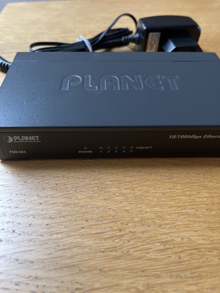 Przełącznik sieciowy Ethernet Switch Planet FSD-503