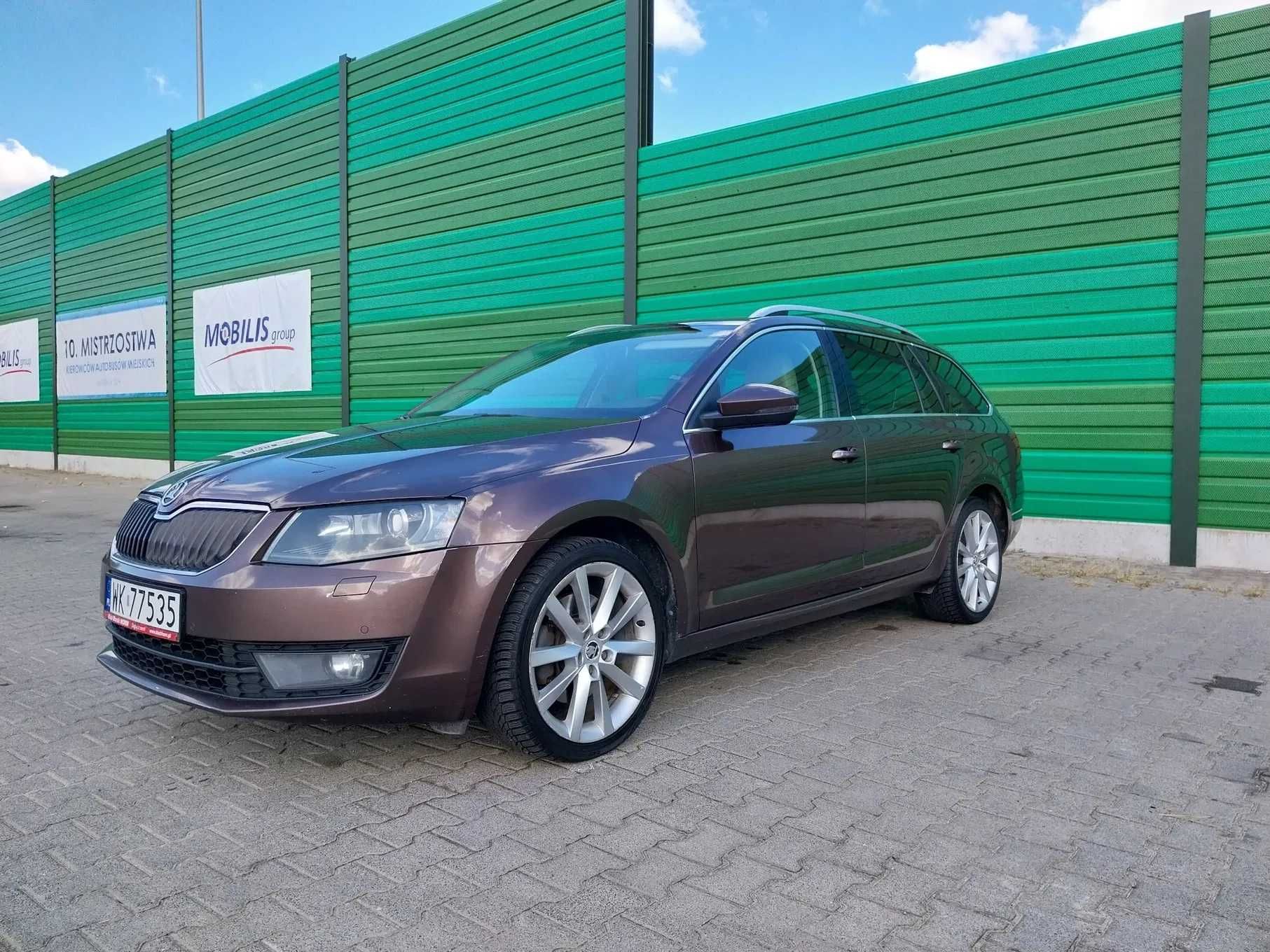 Sprzedam SKODĘ Octavie III Combi Elegance 1.8 TSI DSG