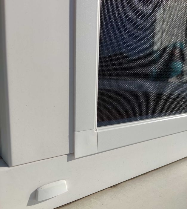 Moskitiera okienna do okna Moskitiery siatka na owady komary muchy