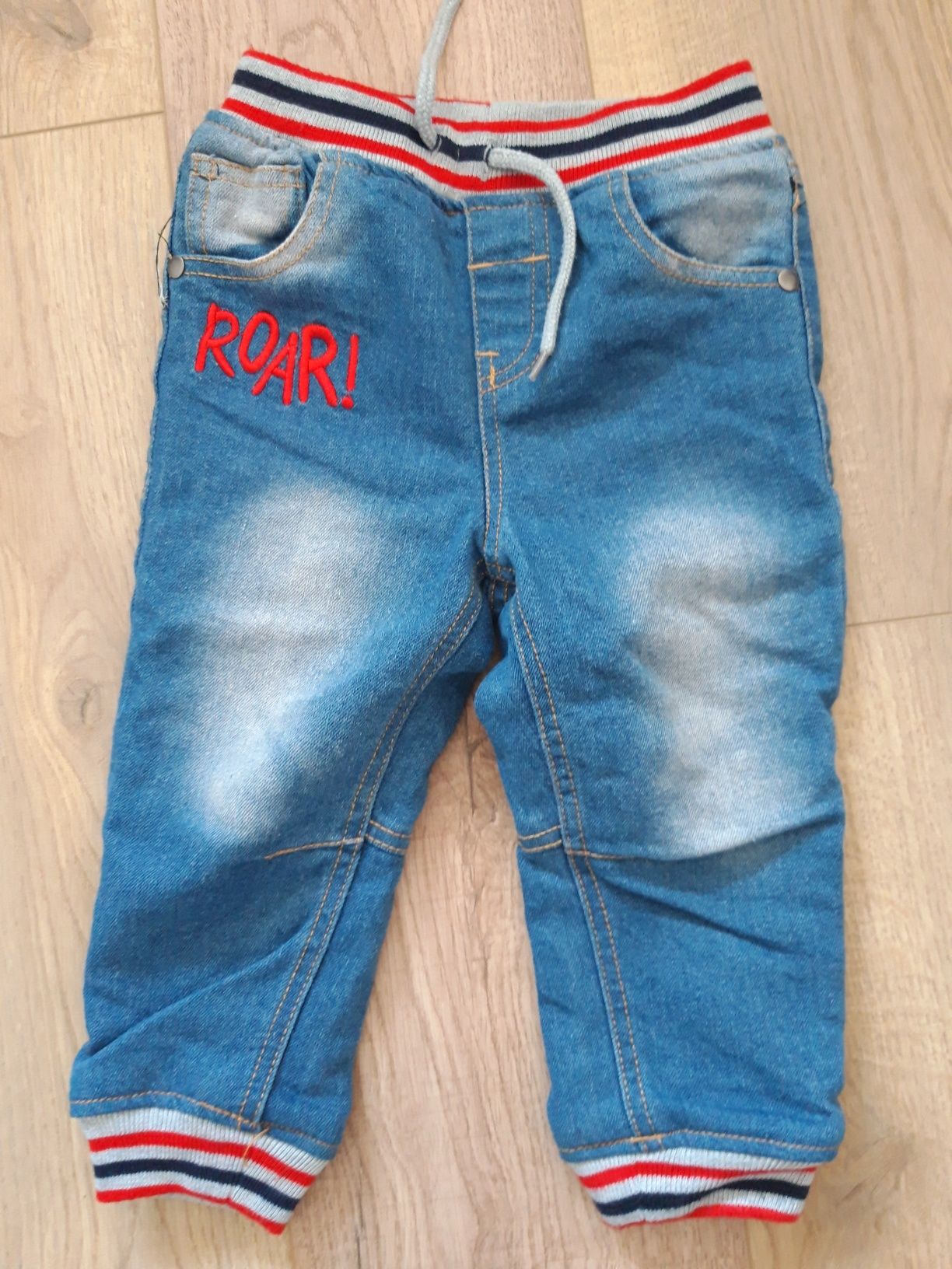 Spodnie jeansy ocieplane 92