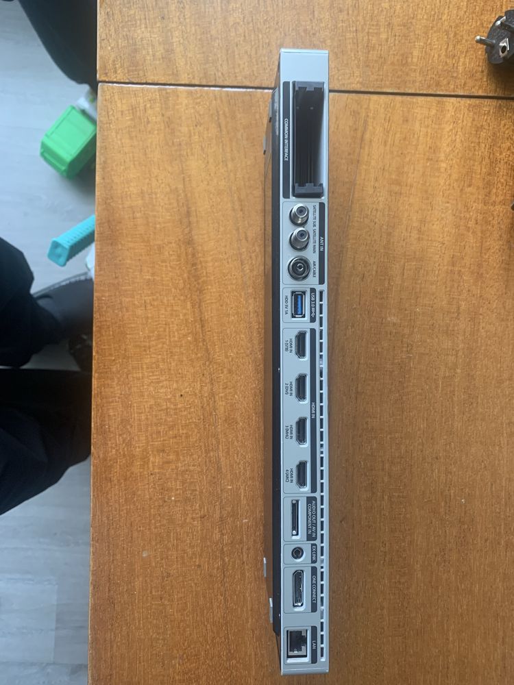 One Connect box Samsung BN96-37211Y  для UE65JS9090QXZG