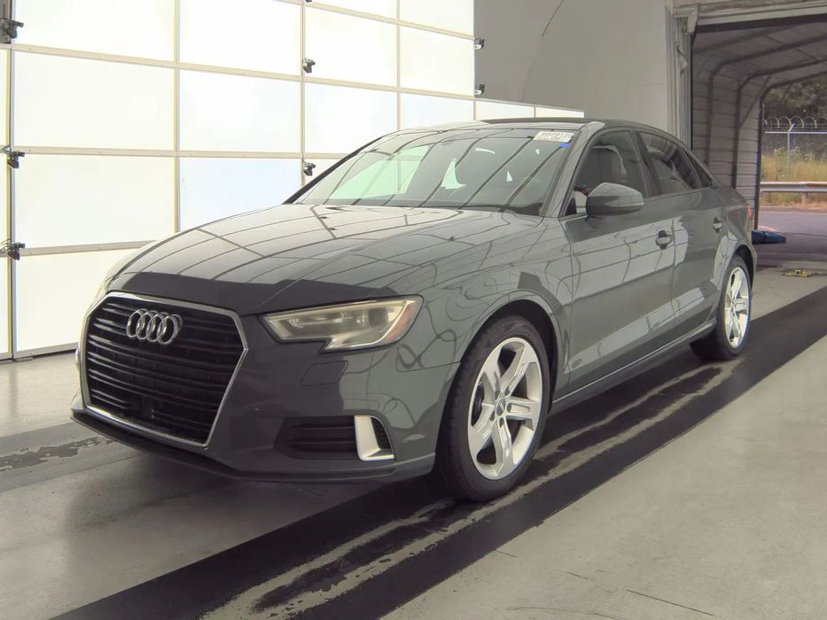 Audi A3 Sportback Audi A3 Sedan Premium 2017