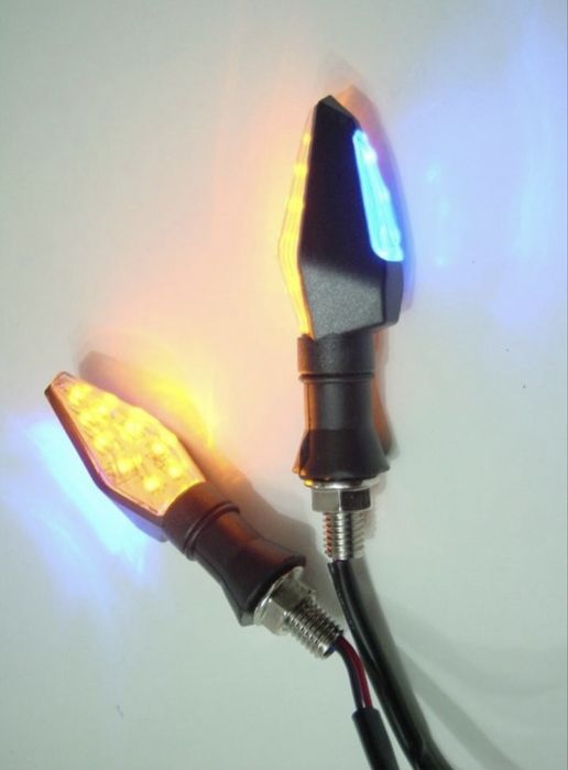 Piscas Led universais Mota