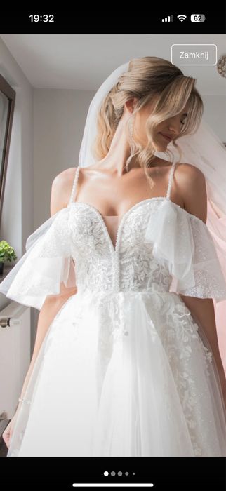 Suknia ślubna biała zdobiona