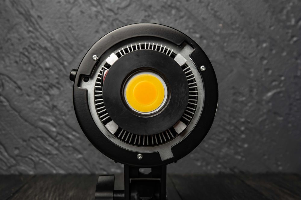 Постійне Світло Andoer LM135Bi. Студія | Фото | Відео | Блог -135 Watt