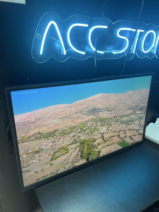 Монітор Samsung U32J590UQU 32" 4K UHD VA-Панель Ідеальний для Контенту