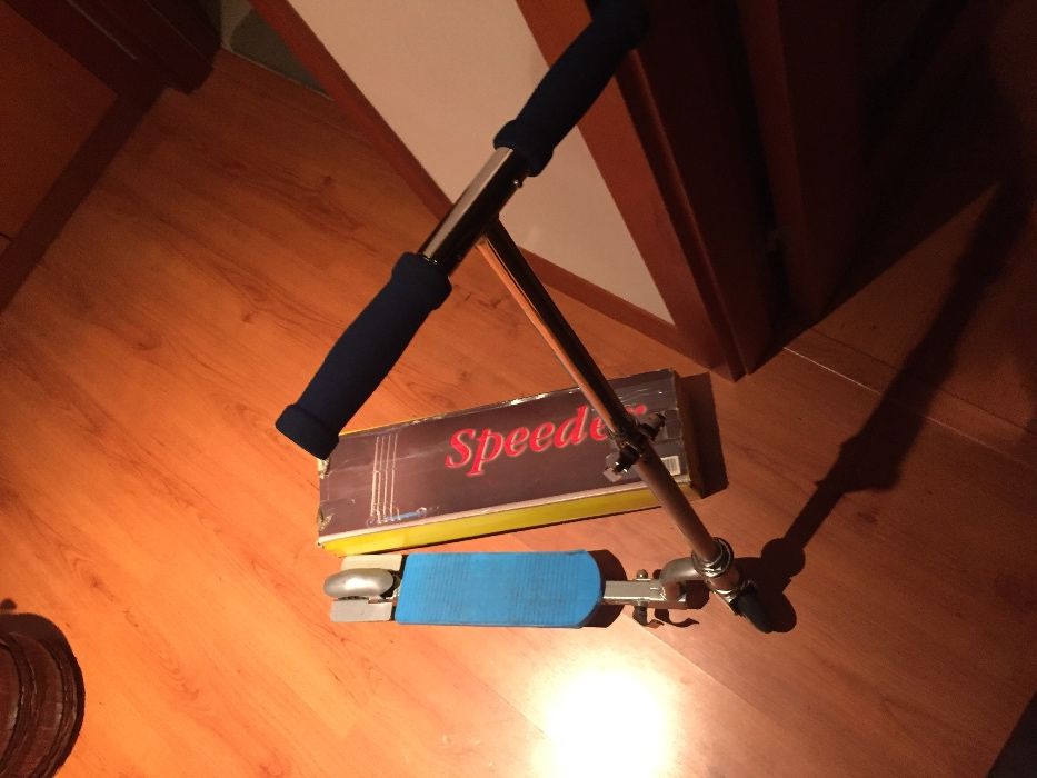 Trotinete articulada marca speeder