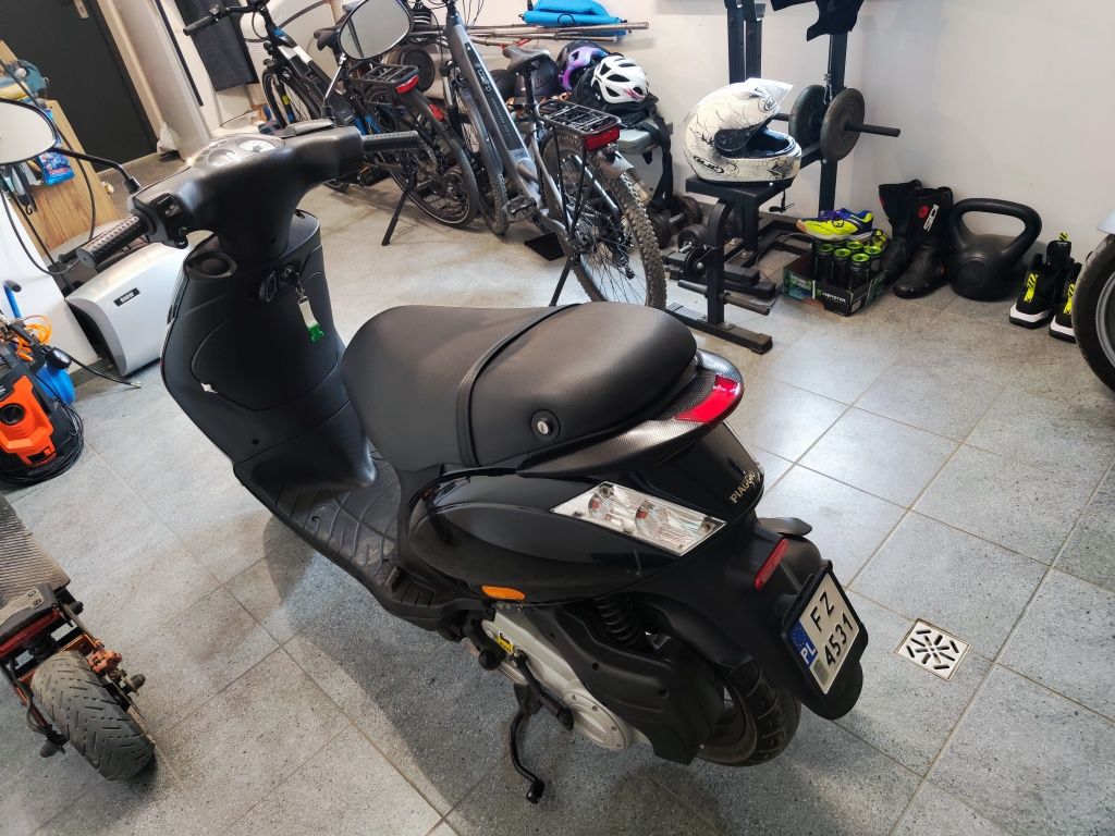 Piaggio Zip 4t jak nowy