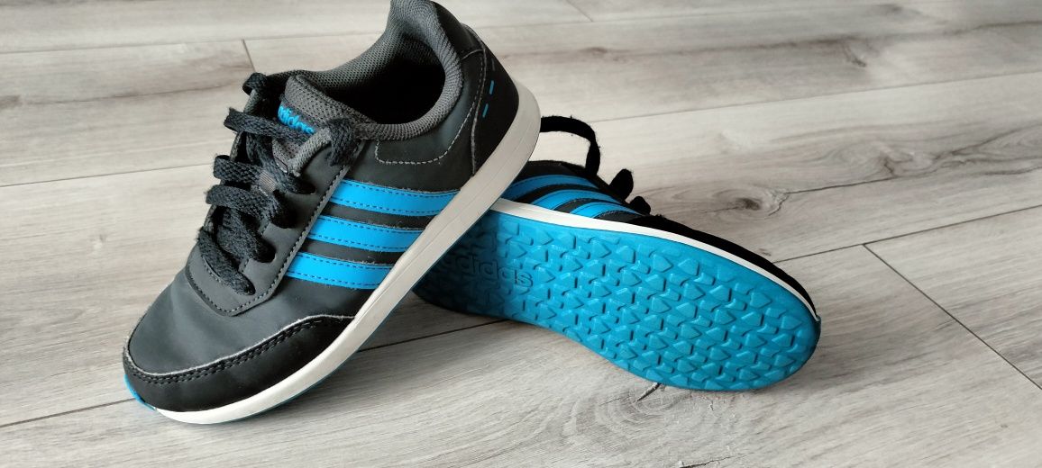 Sportowe buty Adidas