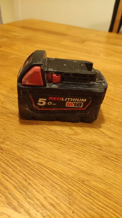 Аккумулятор Milwaukee 5 Ah.