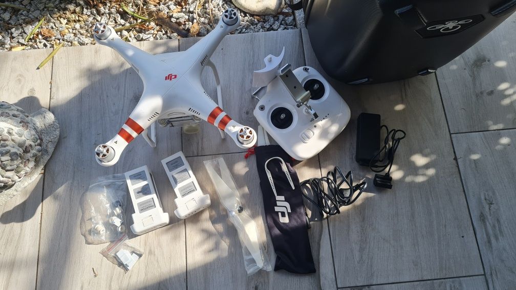 Dron DJI Phantom 3