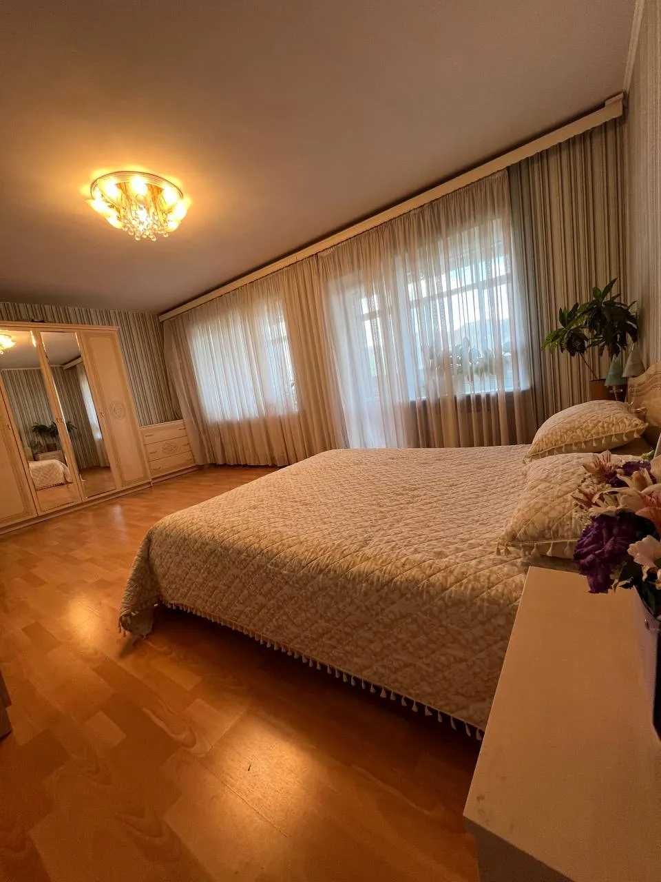 Продам 3 к квартира Грушевского Дом Архитектора Центр