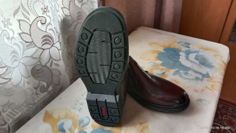 Зимові чоловічі черевики Rieker 43-й розмір