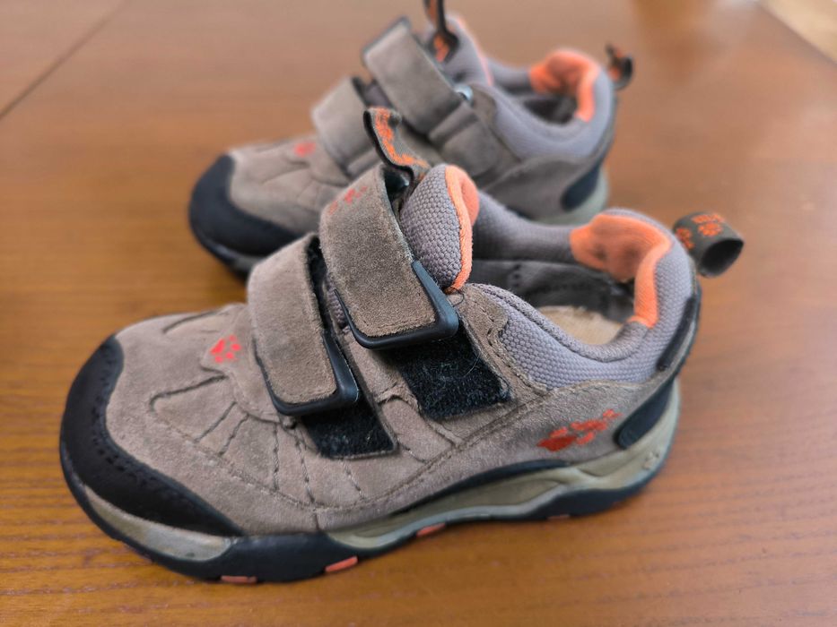 Ботиночки Jack Wolfskin демисезонные 27 размер (16,7 см)