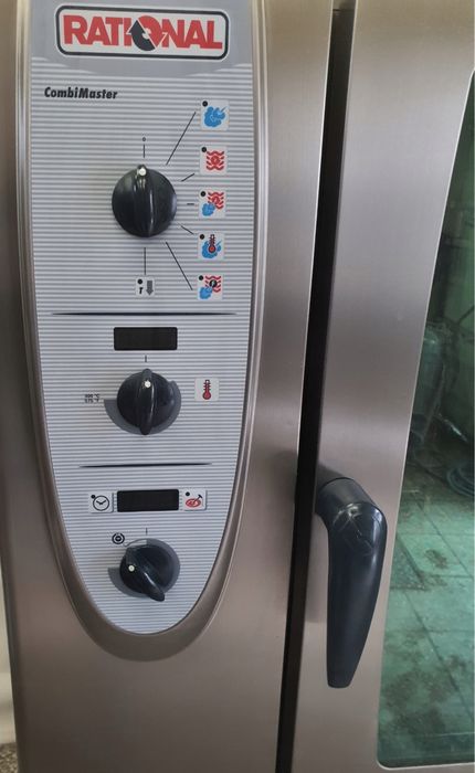 Piec konwekcyjno parowy RATIONAL CM 101 GAZOWY