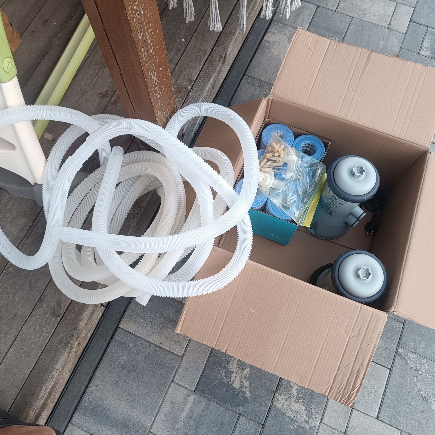 Pompa INTEX filtry rurki stelażowe po basenie