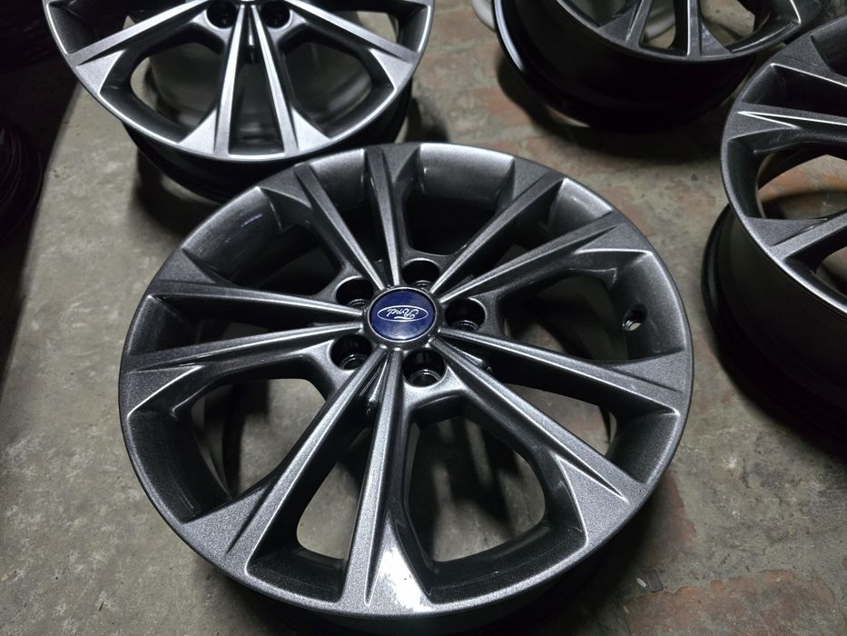 Felgi  17 5x108  Ford  Mondeo Fokus C Max S Max Kuga Galaxy Puma Volvo