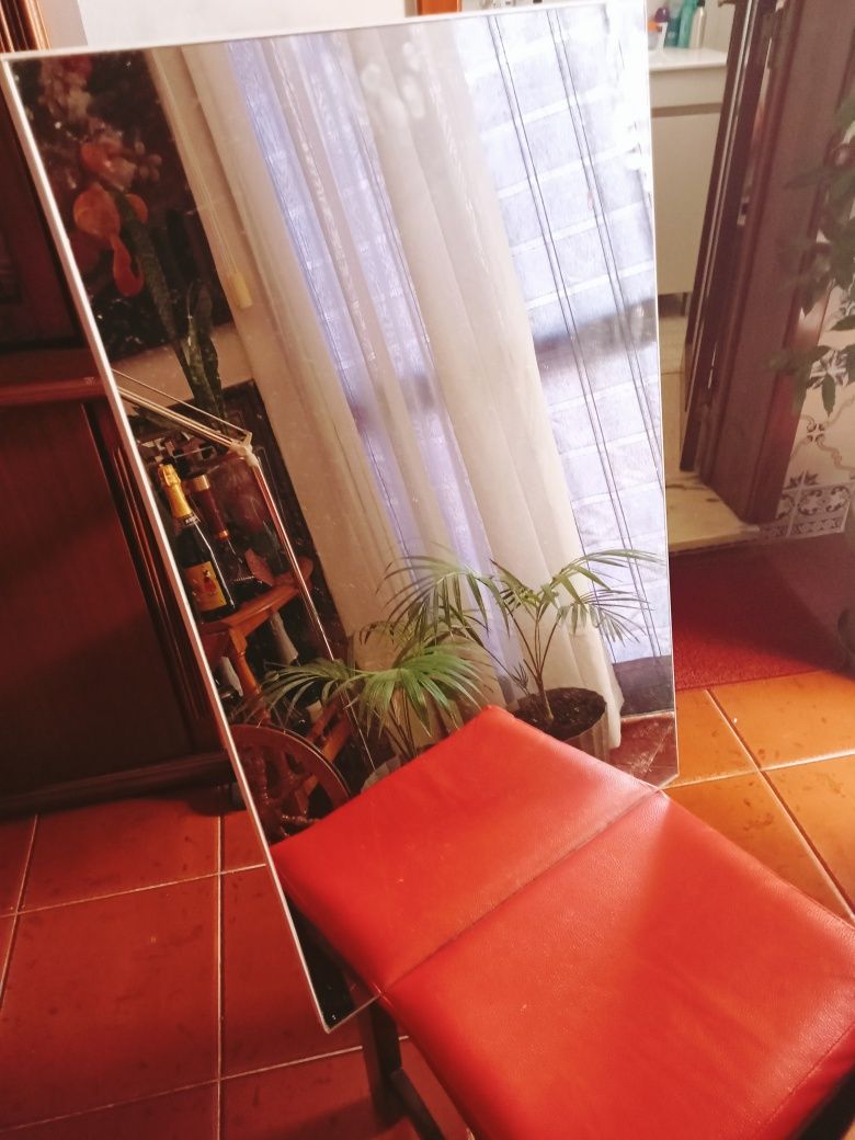 Espelho de casa de banho