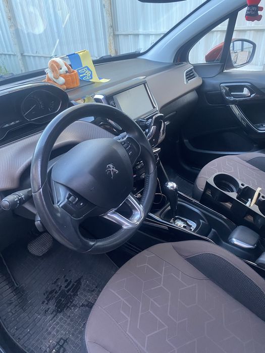 Peugeot 2008 2014