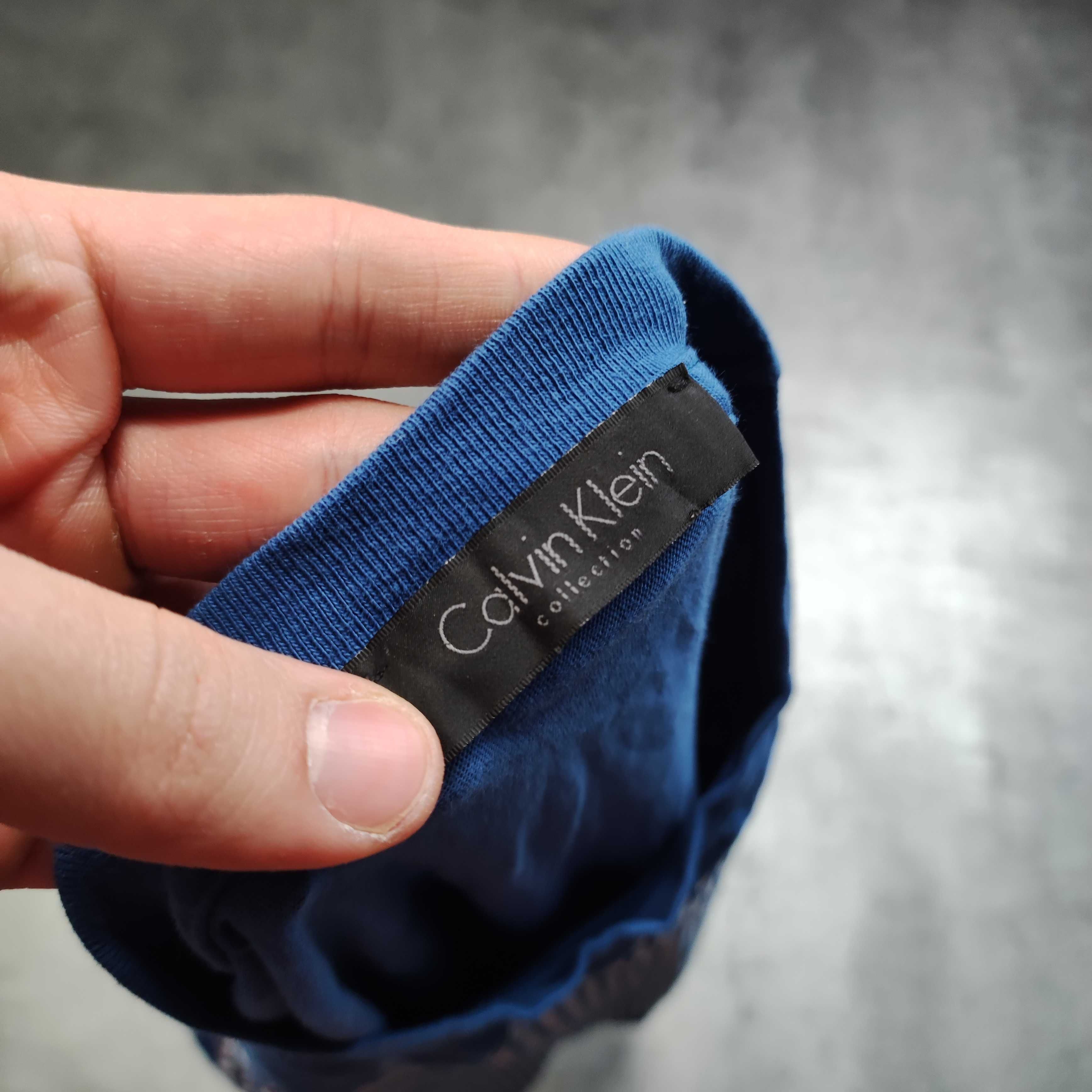 MĘSKA Koszulka Casual Duże Logo Nadruk Granatowa Kropki Calvin Klein