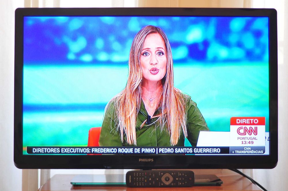 televisão LED Philips 32 em excelente estado
