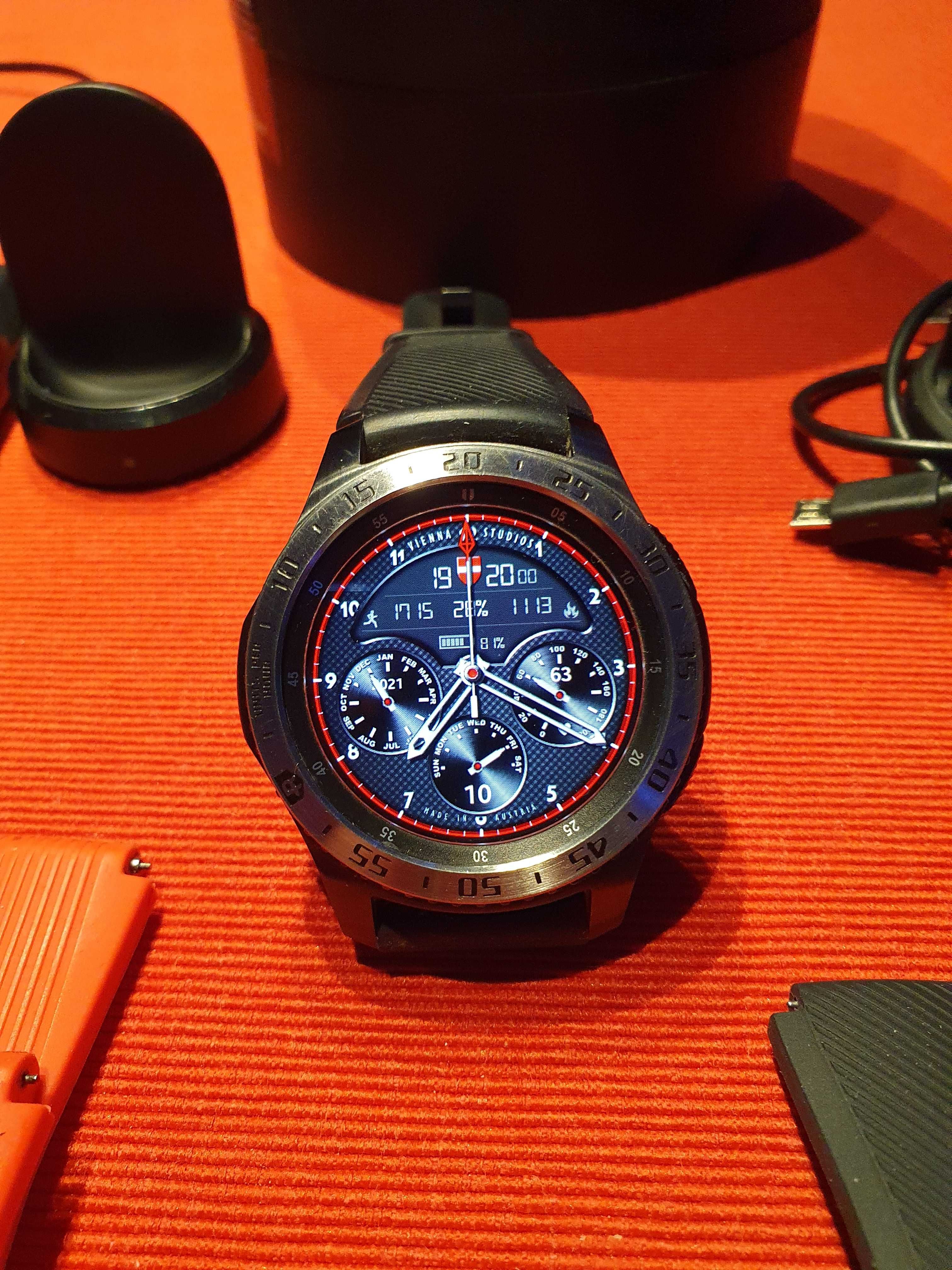 Samsung Gear S3 Frontier + dodatki super stan!