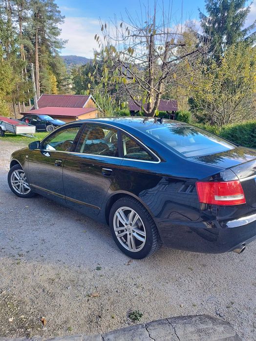 Audi A6 c6 2004  2.4 benzyna