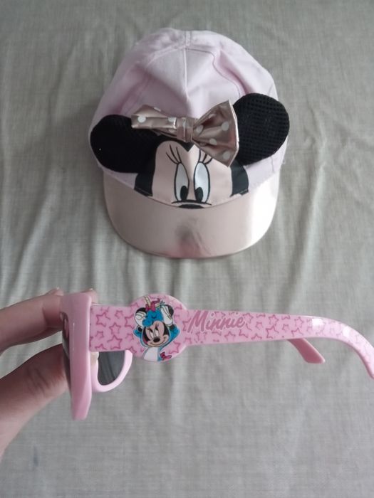 Kaszkiet + okulary przeciwsłoneczne Myszka Minnie