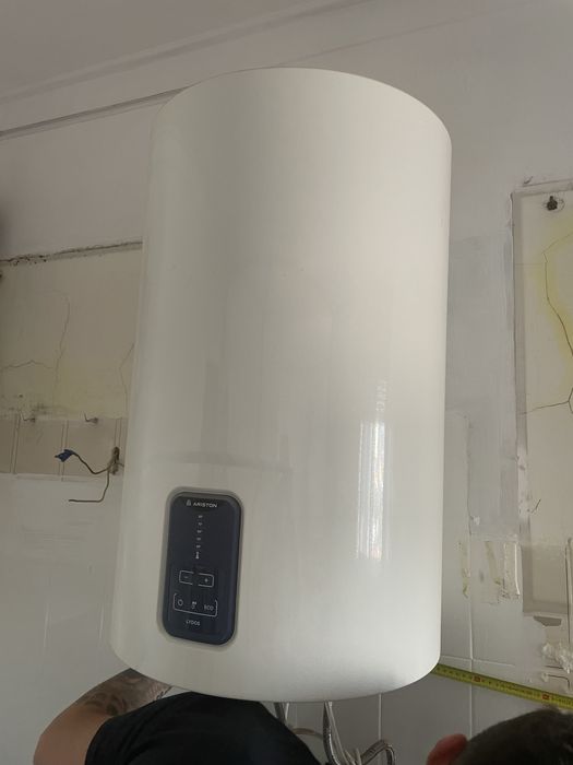 Termoacumulador 80litros ariston