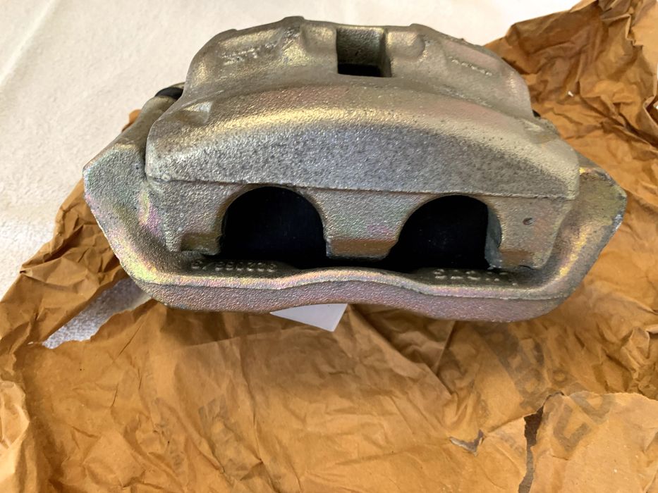 Discovery 2 98-04 Pinça de travão dianteira SEG000060 L/R Genuíno Novo