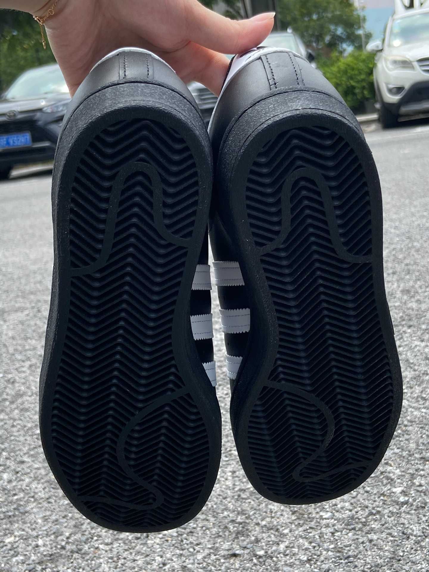 adidasSuperstarCoreBlackCloudWhiteGold r.38