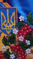 Картина, патриотическая тематика "Герб Украины" вышитая бисером 20*25