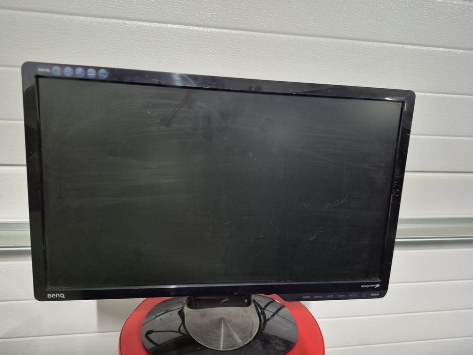 Monitor BENQ G2220HD 22'' FULL HD 1920x1080 + wieszak na ścianę