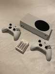 Xbox Series S 512gb 2 pady, akumulatorki. Jak nowy!