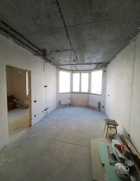 Продам 1 кім квартиру в новому будинку на Сахарова.