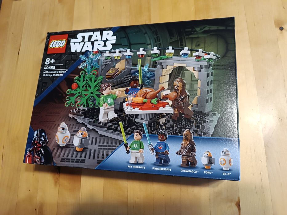LEGO Star Wars 40658 Millennium falcon holiday diorama