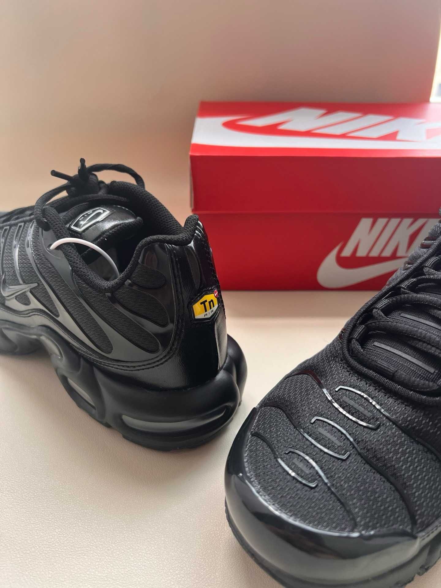 buty Nike Air Max_TN_trampki_unisex_damskie R.41
