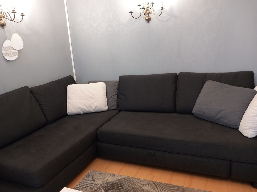 Duży narożnik z fotelem