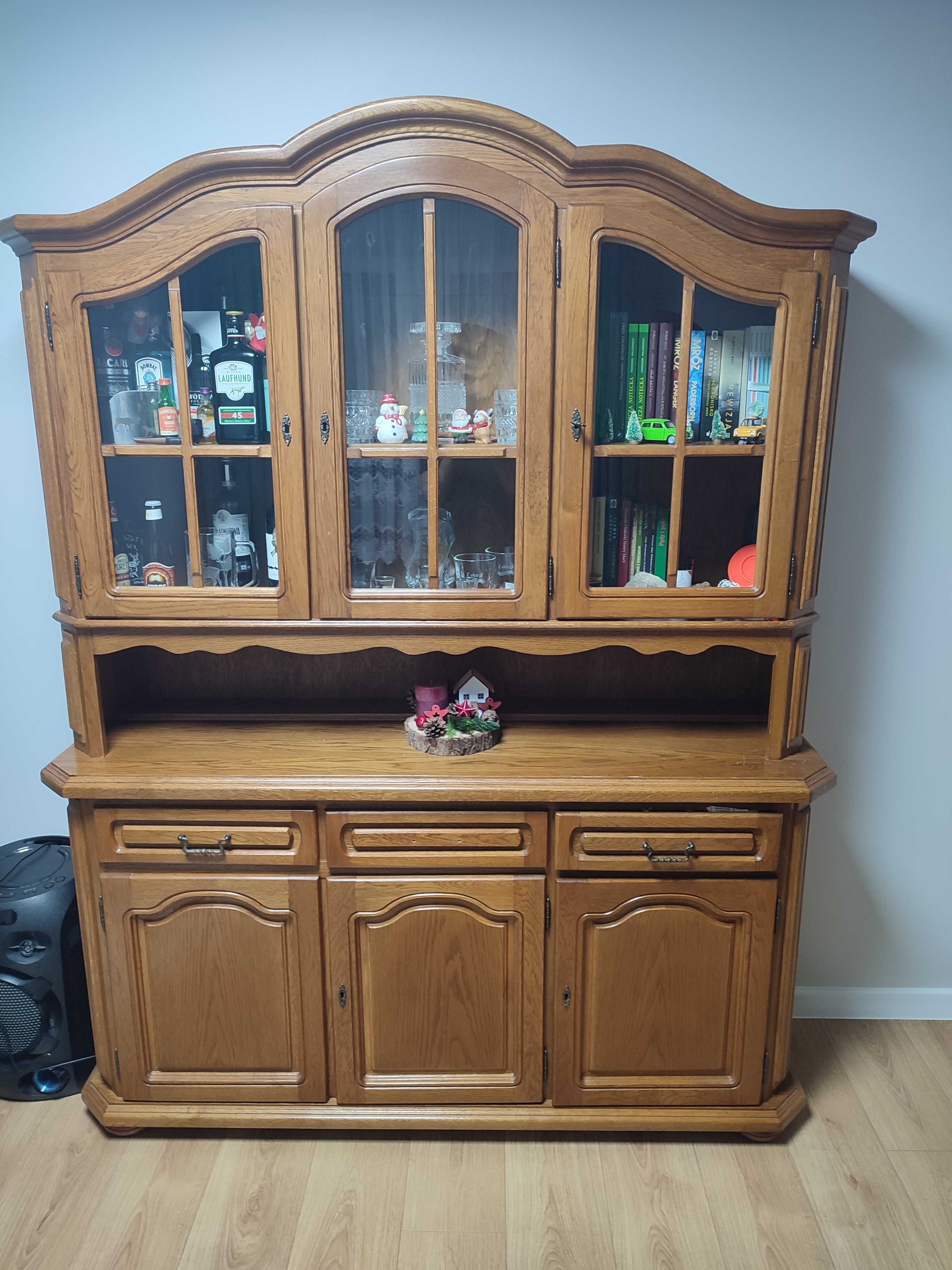 Dębowa szafa/witryna