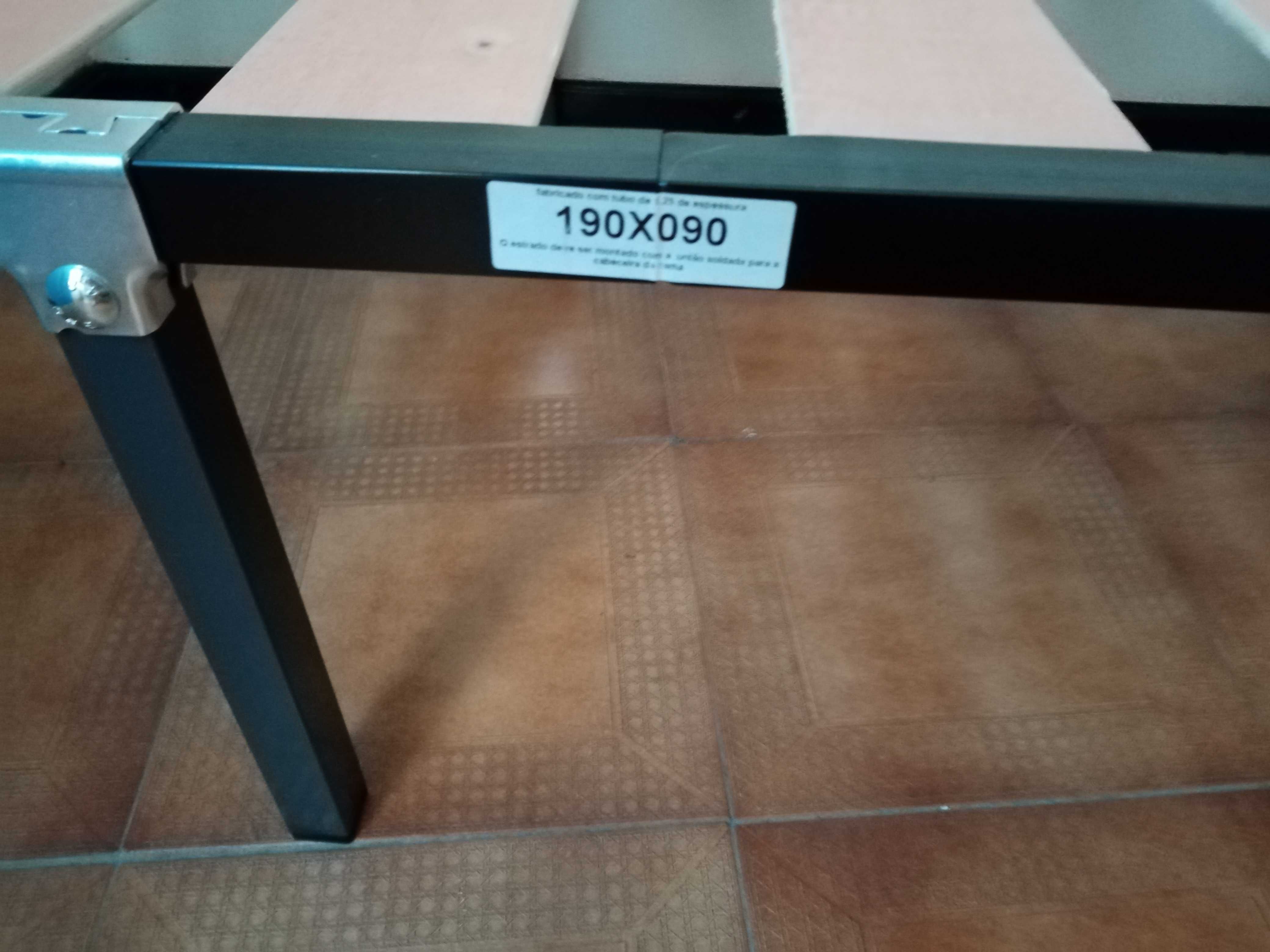 Estrado Para cama