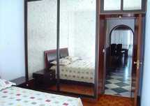 Quarto Individual com cama de casal Moscavide e Portela
