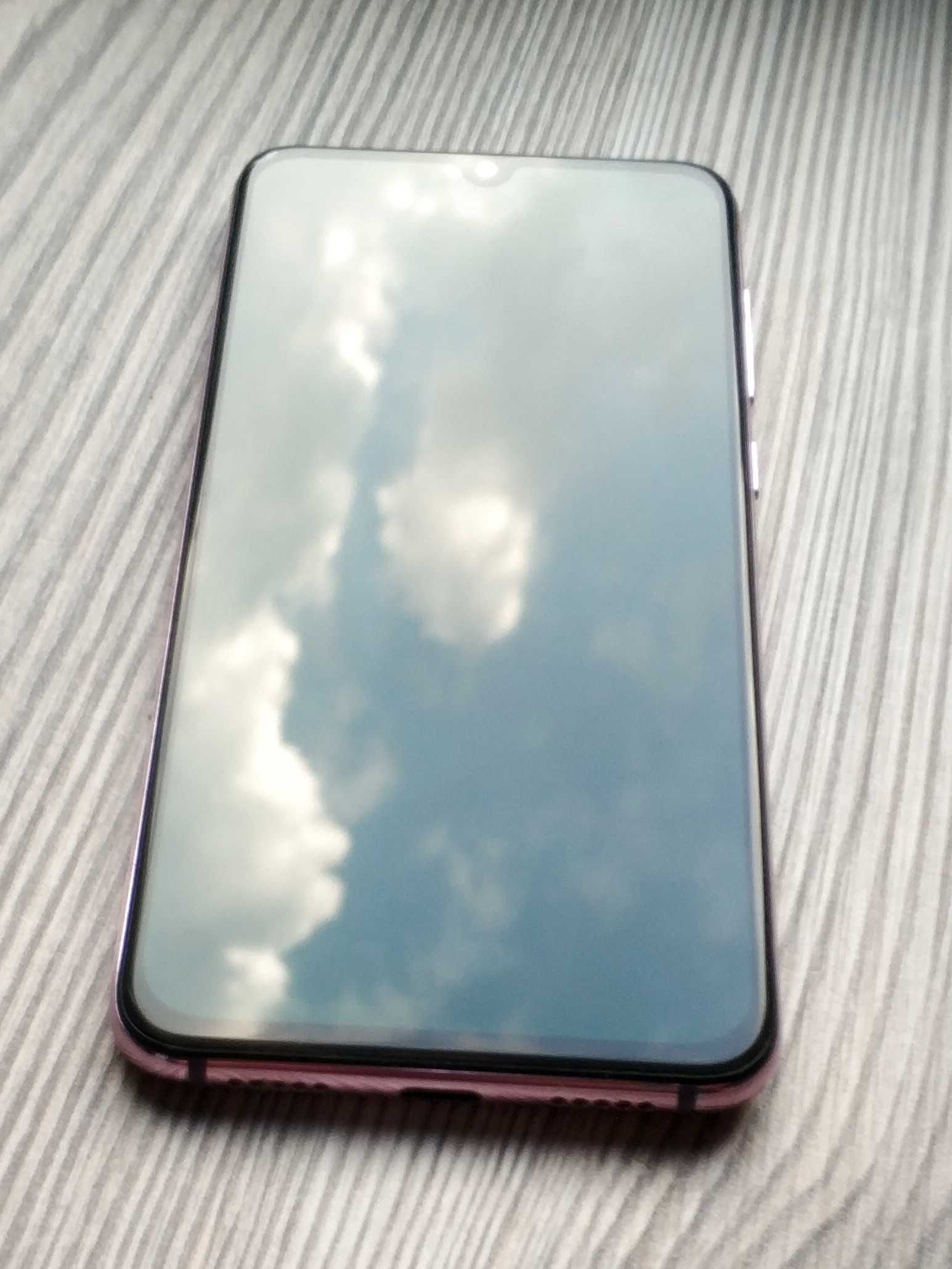 Xiaomi Mi 9 SE 6/128 fioletowy 3x etui 3x szkło/folia ładowarka pudełk
