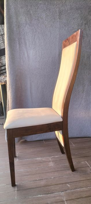 Cadeira de sala em veludo