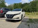 Оренда автомобіля Nissan Leaf