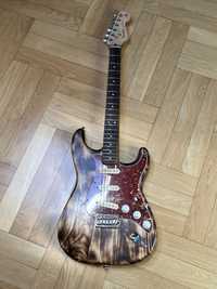 Squier Stratocaster FSR